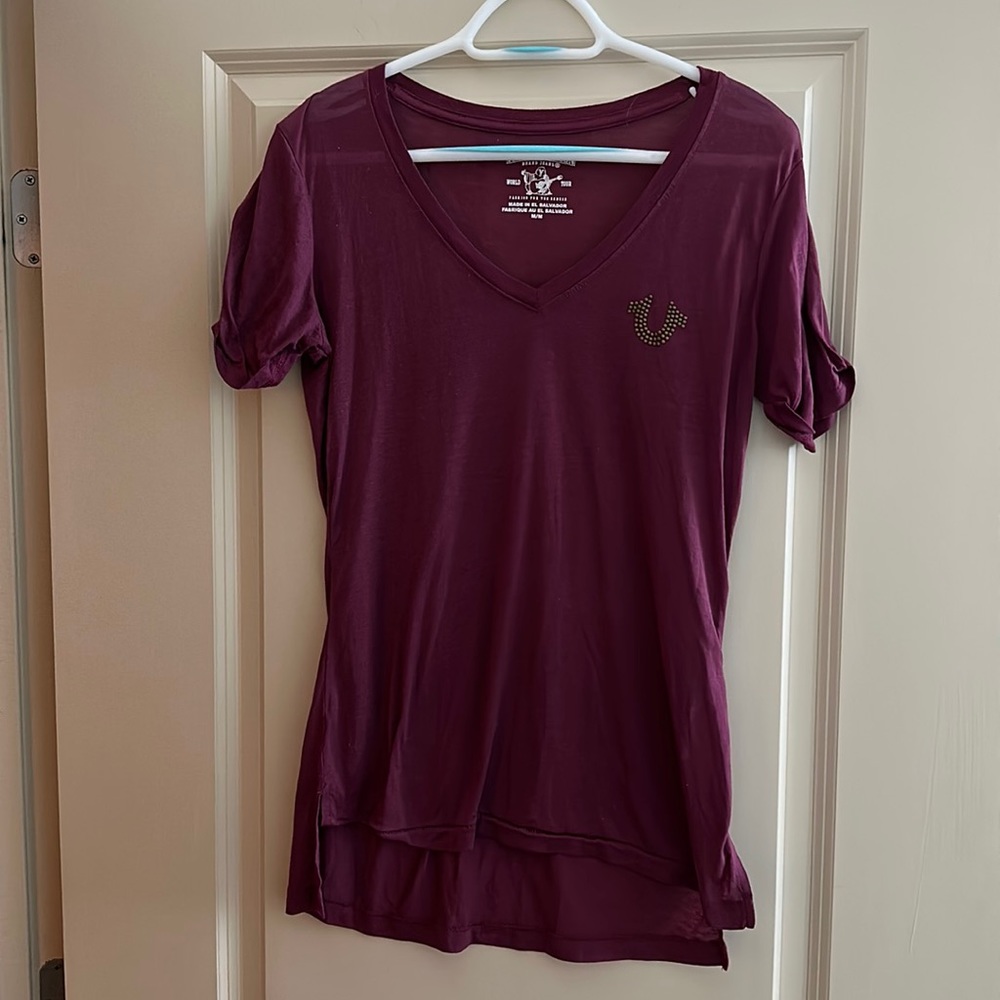 True Religion plum lightweight t-shirt, size M